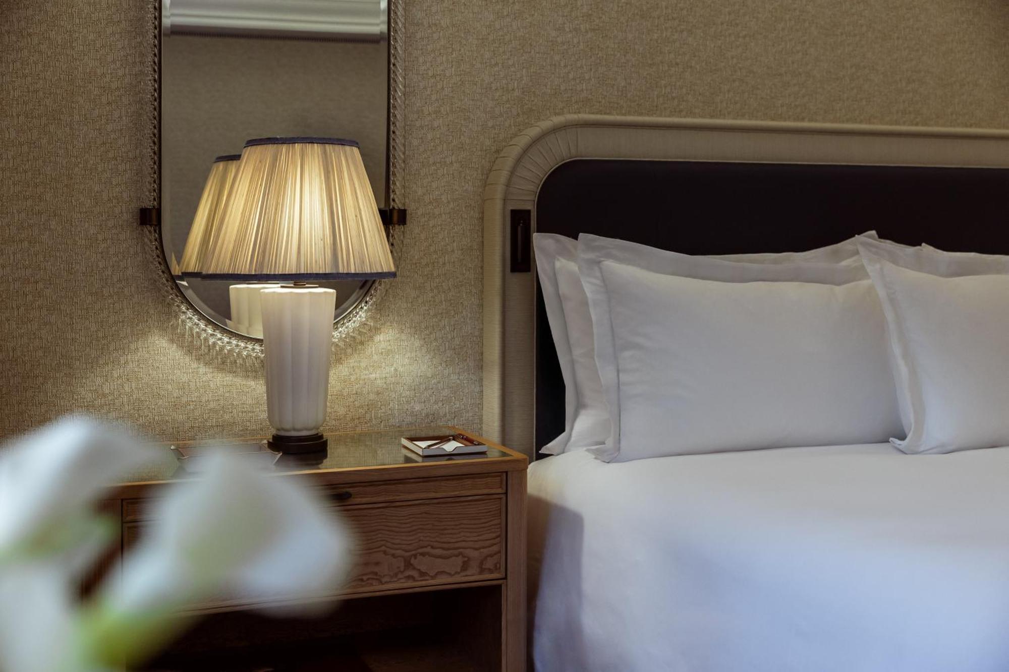Hotel The Surrey, A Corinthia Nova York